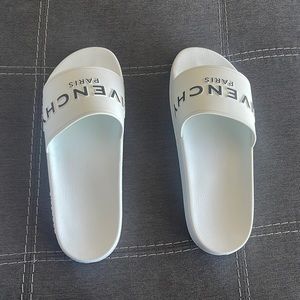 Givenchy Slide Sandal White 43 EU